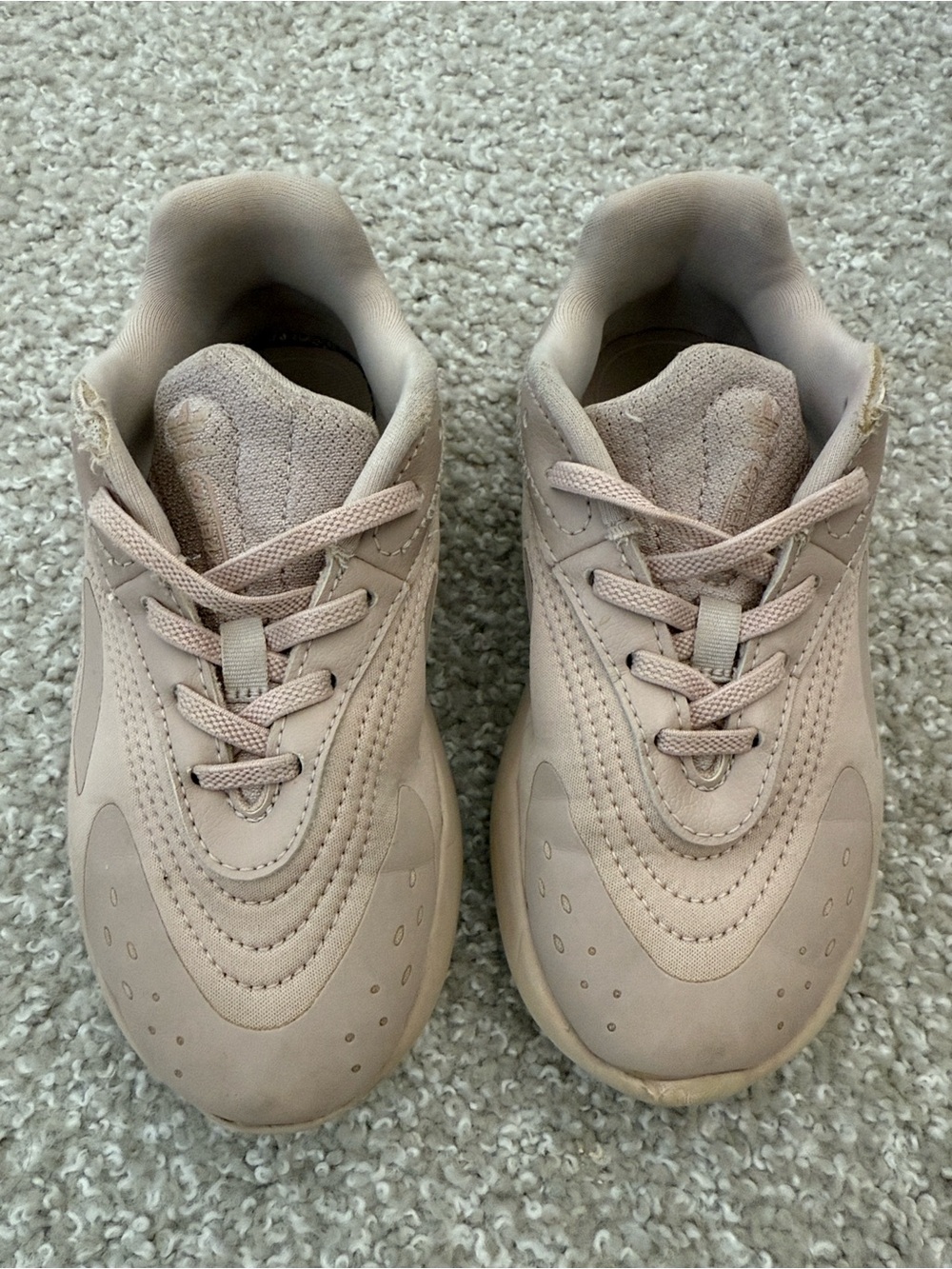 Adidas Ozelia shoes